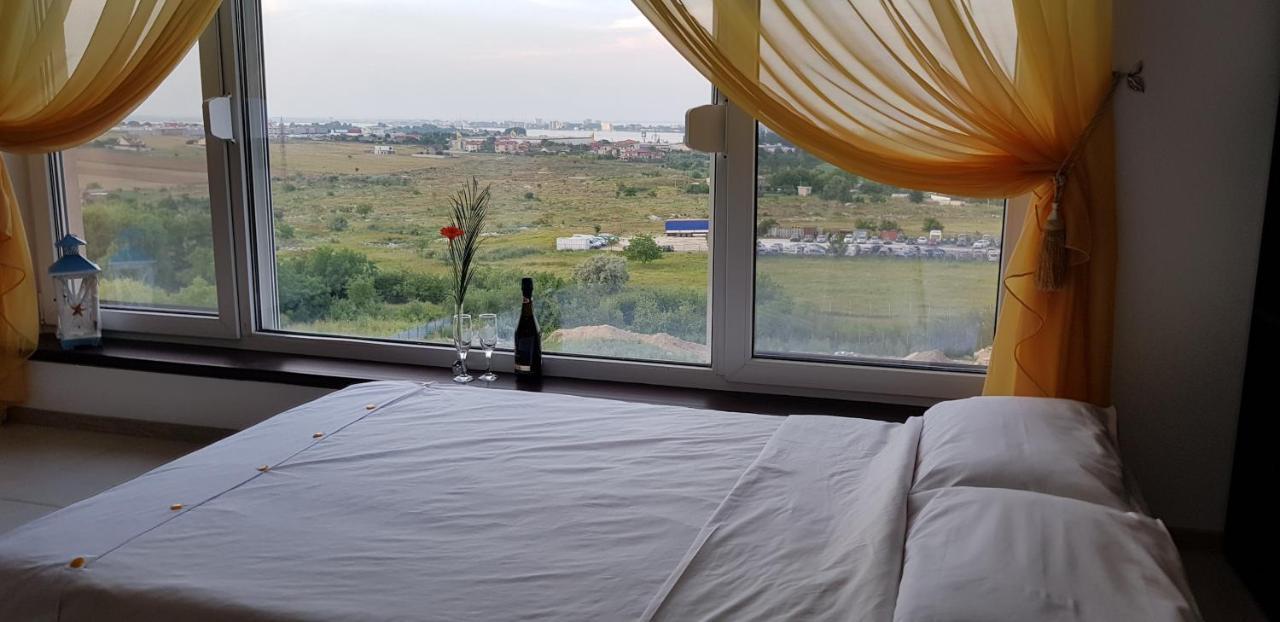 Studio D'Or Constanta Luaran gambar
